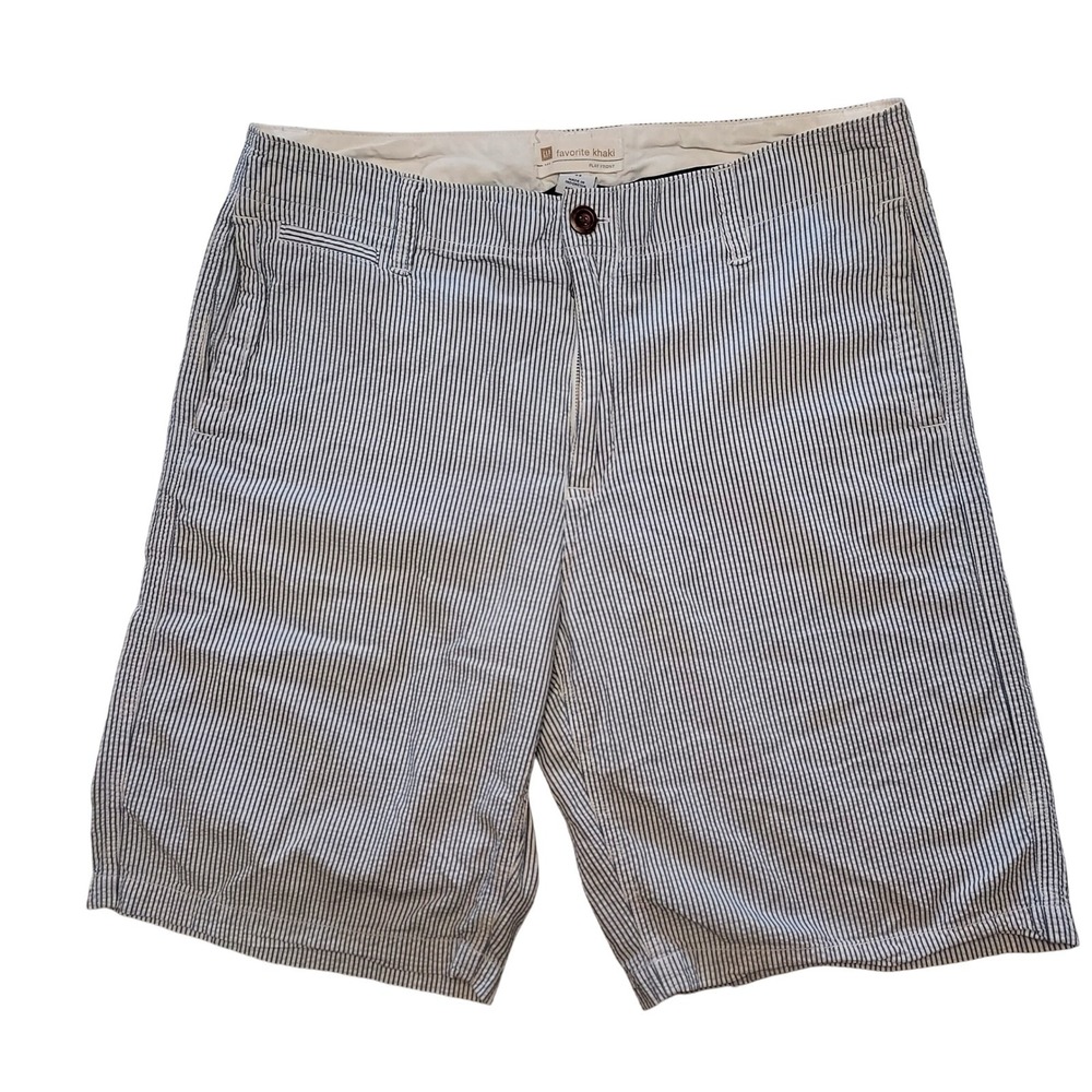 Gap Mens 33 Favorite Khaki Flat Front Seersucker Striped Shorts Blue White
